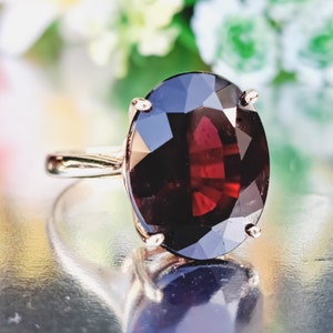 Garnet 14k Solid Gold Ring, Natural Dark Red Garnet