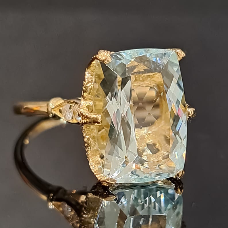 Aquamarine Ring 14k Solid Gold Cushion Cut Aquamarine Vintage Style ...