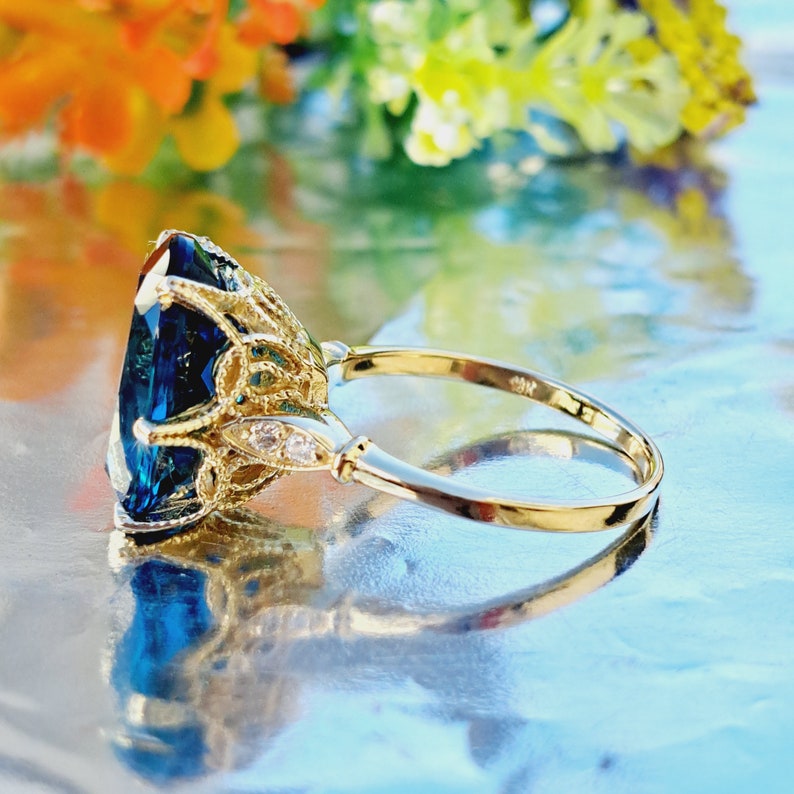 London Blue Topaz Gold Ring 14k Solid Gold 10.60 Carat - Etsy