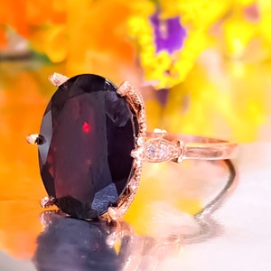 Dark Red Garnet 14k Gold Ring * Solid Gold* 10.80 Natural Garnet & Diamonds * Oval Cut Garnet * January Birthstone Ring