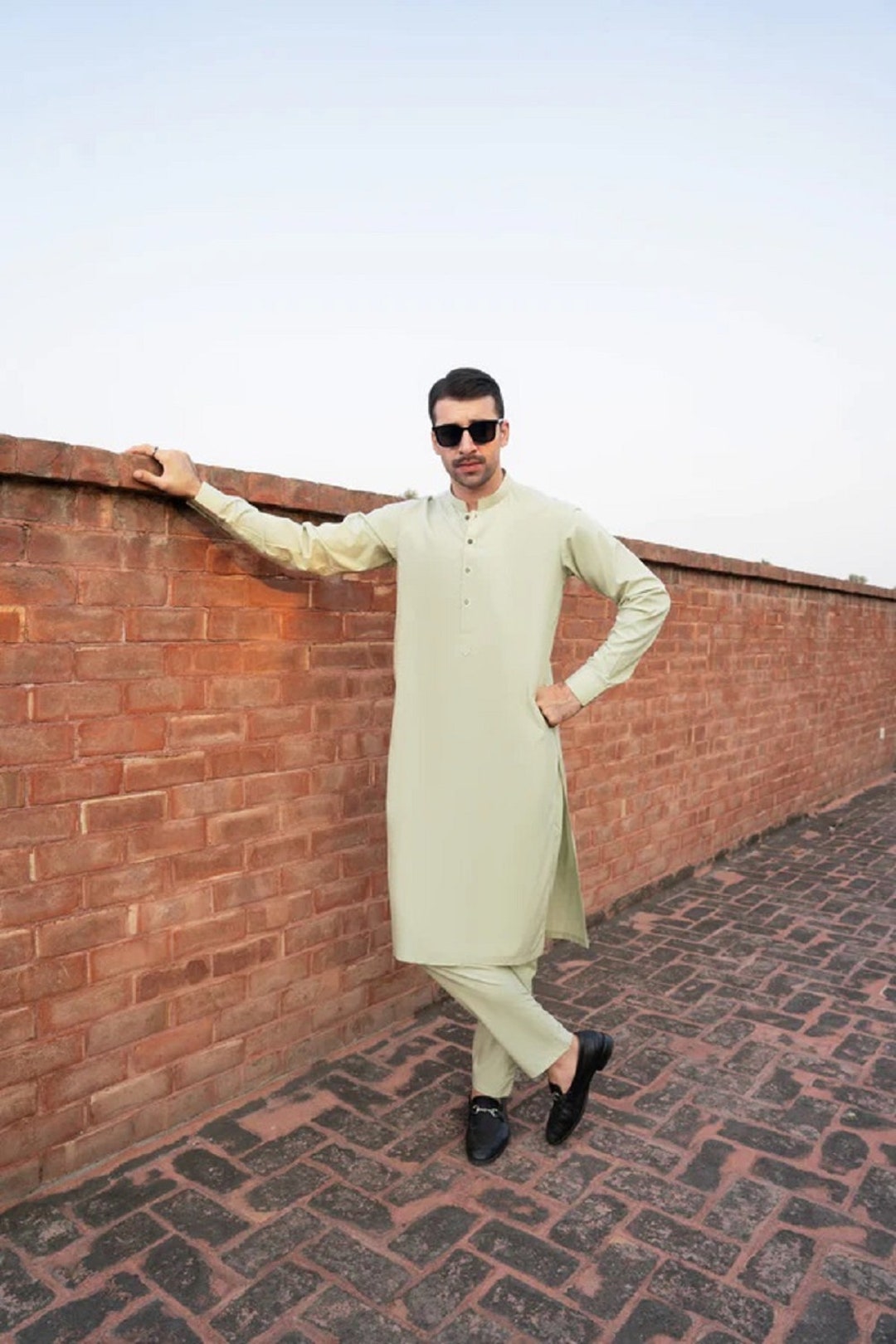 Men's Pistachio Green Kurta Pajama: Organic Cotton Eid Outfit