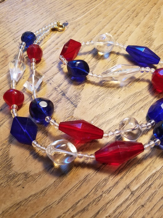 Antique Red White Blue Beaded Necklace - image 5