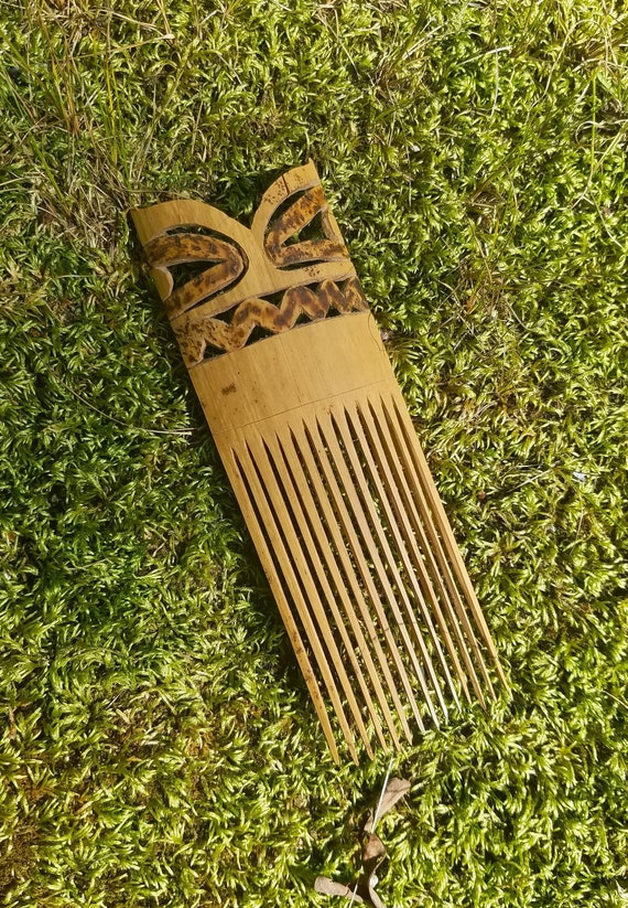 Vintage Hand Carved Wooden Hair Comb