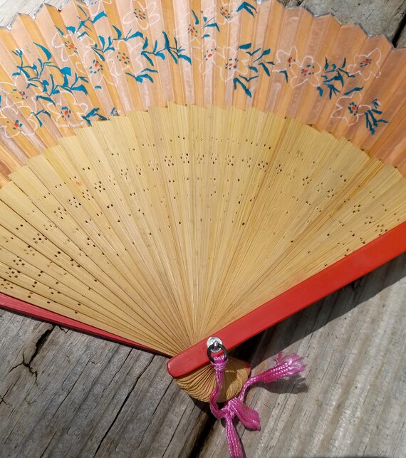 Vintage Chinese Folding Hand Fans Bamboo Coral - image 3