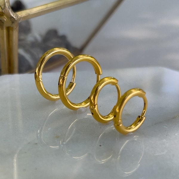 Gold Hoops Earrings, Titanium Earrings, 18K Gold Huggies, hypoallergenic earrings, Non tarnish Earrings for Woman