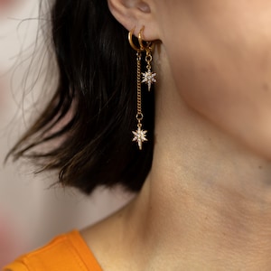 18k Gold Cz North Star Chain Earrings,  North Star Jewelry, Threader Drop Earrings, North Star Pendant, Waterproof, Star Drop Earrings, Gift