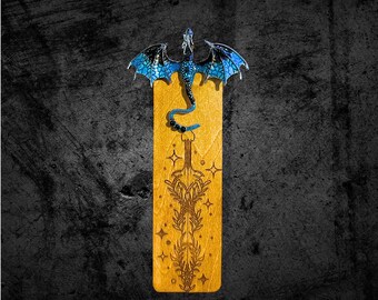 Handmade Dragon Bookmark – Fantasy Book Lover Gift, Mystical Creature Page Marker, Dragon Scale Design, Reading Accessory for Fantasy Fans