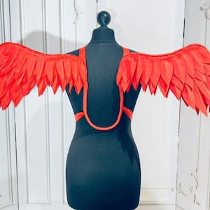 Incredible Anime Wings With a Fully Flexible Frame. Cosplay Fancy Wings. 14x14inch.