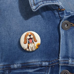 Happy Beagle pin button