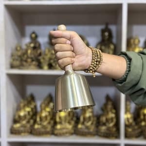 Healing Singing Bowl With Handle | Best Tibetan Singing Bowl for Meditation - Singing Bowl Sale with Free Shipping-Bodhi Bowls