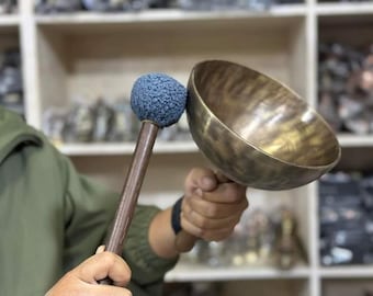 Klangschale 7 Chakra Klangheilung mit Griff: Handgemachte Klangschale aus dem Himalaya | Bodhi-Schalen