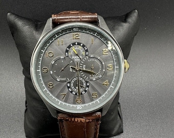 Pulsar by Seiko Men's 42mm Black Dial Chronograph Leather Watch VD74-X001