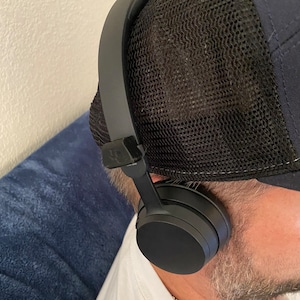 USB Holder for Microsoft Headphones