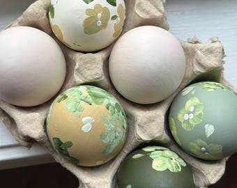 Painted Easter Eggs, Wooden Egg Set, Spring Decor, Decorative Eggs, Easter Gifting