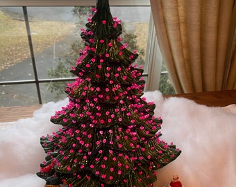 Lighted 18” Ceramic Christmas Tree with beautiful tiny pink pin lites. Vintage mold lighted Christmas Tree, Christmas Decor