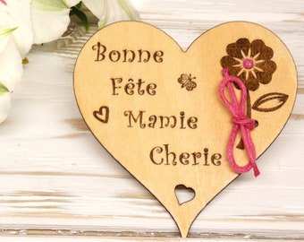 Personalized flower heart magnet with glitter heart - Happy Grandma's Day wooden magnet - Grandmother's Day gift