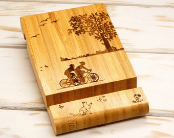 Personalized bamboo phone holder - Bicycle, countryside, nature smartphone holder - Wooden phone holder - Phone accessory