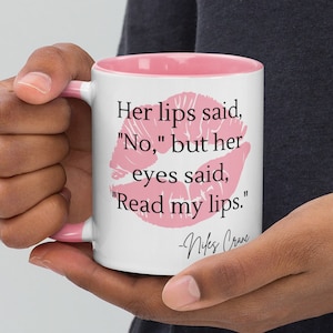 Taza inspirada en Frasier con la frase "Sus labios dijeron no" de Niles Crane