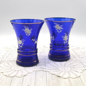 Vintage Hand Painted Cobalt Blue Vases -Set of 2 / White Hand Painted Flower Vase / Vintage Vases / White and Gold Cobalt Vases