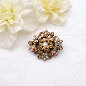 Michal Negrin Brooch - Etsy
