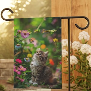 Persian Kitten Summer Garden & House Banner, 12x18 in, Persian Cat Lover Gift, Persian Kitten Garden Flag Gift, Persian Kitten Yard Flag