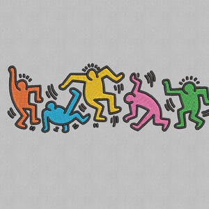 Könnte beinhalten: Gesticktes Design mit stilisierten Figuren in Orange, Blau, Gelb, Pink und Grün. Die Figuren sind schwarz umrandet und scheinen zu tanzen oder sich zu bewegen. Der Hintergrund ist hellgrau.