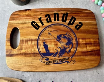 Personalisiertes Schneidebrett, Geschenke für Anglerliebhaber, Geschenk für Vater und Opa, Charcuterie Board mit Gravur