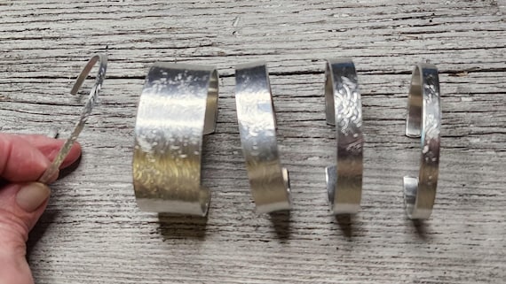 1/2 x 6" 14gS (5) Floral Texture Rolled 14 Gauge Soft Cuff Blanks Tumble Polished 1100 Pure Aluminum Arrive Flat with Rounded Ends
