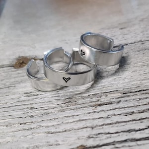 1/4 x 2-1/4" 14gS (10) Aluminum Ring Blanks Sz Medium Ring Sz 14 Gauge Soft Temper 1100-0 Aluminum Polished Will Arrive Flat Rounded Ends