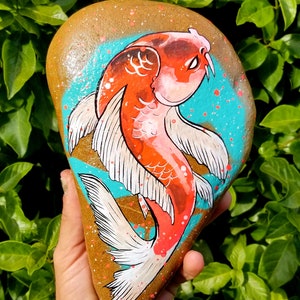 Painted pebble - Koi carp