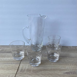 Mid Century Vintage Etched Glass Floral Pitcher and Matching Glasses, Handblown Cocktail Pitcher, Martini Pitcher, Barware Home Decor