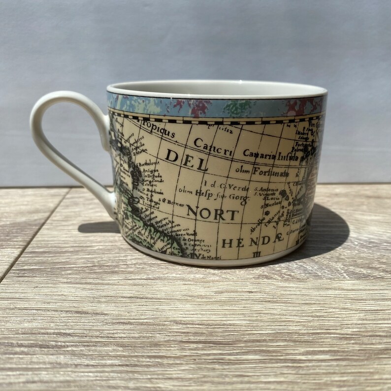 Vintage Fitz and Floyd Old World Maps Habitat Americana Coffee Cup
