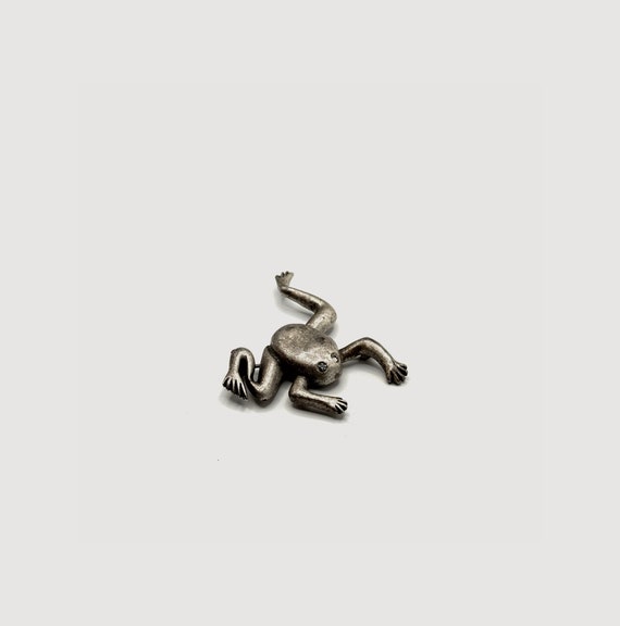 brooch「 modernist leaping frog silver tone 」 - image 2