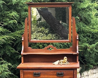 Antique Petite Eastlake Dresser/Washstand