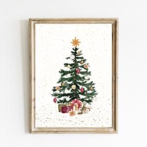 Pode incluir: Uma ilustração em aquarela de uma árvore de Natal com uma estrela dourada no topo. A árvore está decorada com enfeites vermelhos, verdes e dourados. Há presentes embrulhados em papel vermelho, verde e branco na base da árvore. O fundo é uma tela branca com glitter dourado.