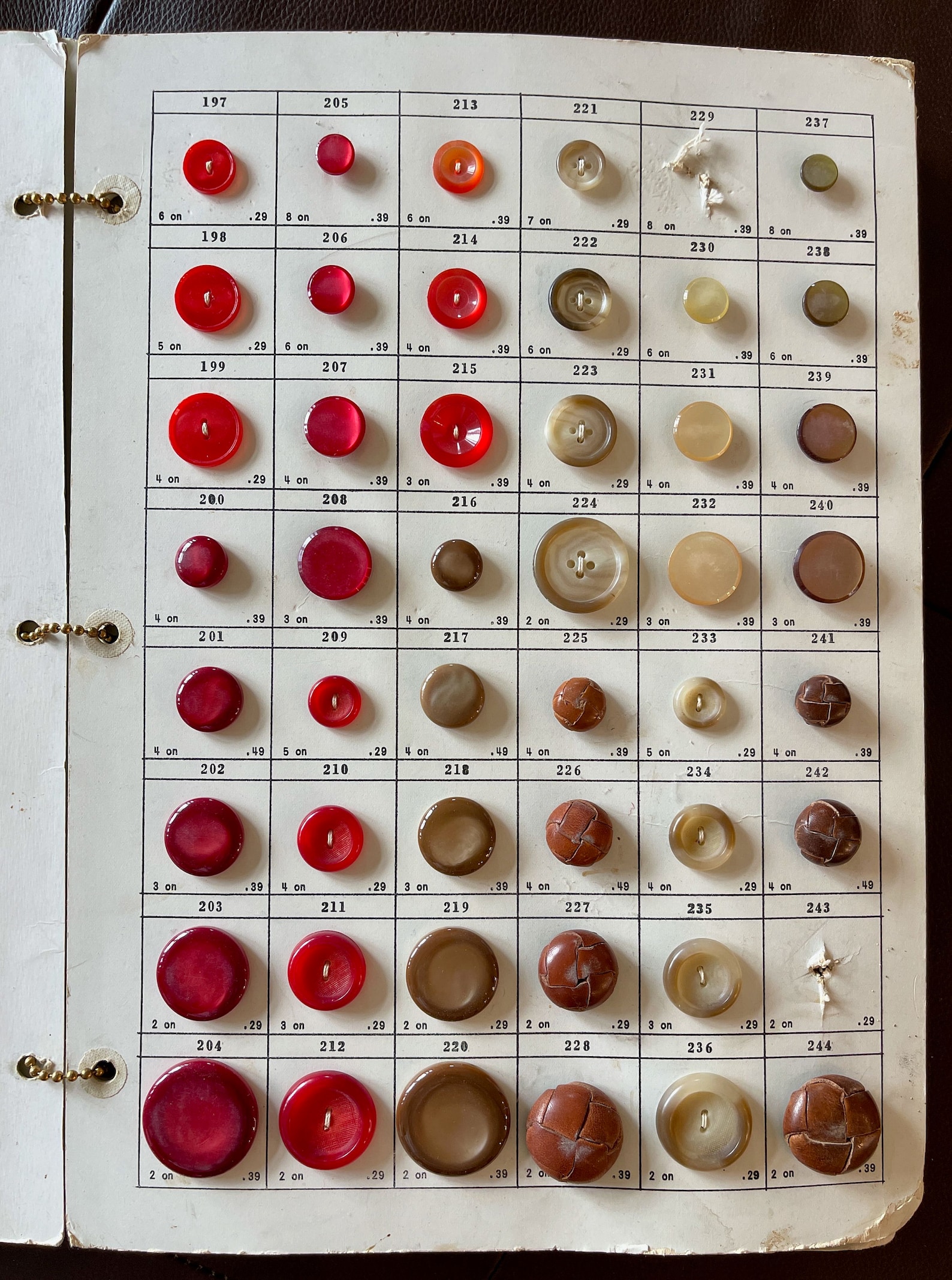 RARE 1960s LA MODE Buttons Sales Binder: 6 Button Sales - Etsy