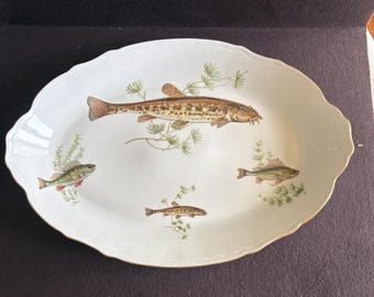Fuente ovalada vintage Limoges France Quenelle pintada a mano, en perfecto estado, 39,4 cm de ancho, 28 cm de largo, en perfecto estado.