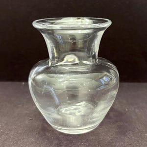 Simon Pearce Hand Blown Crystal Shelburne Optic Vase 4" Tall mint condition