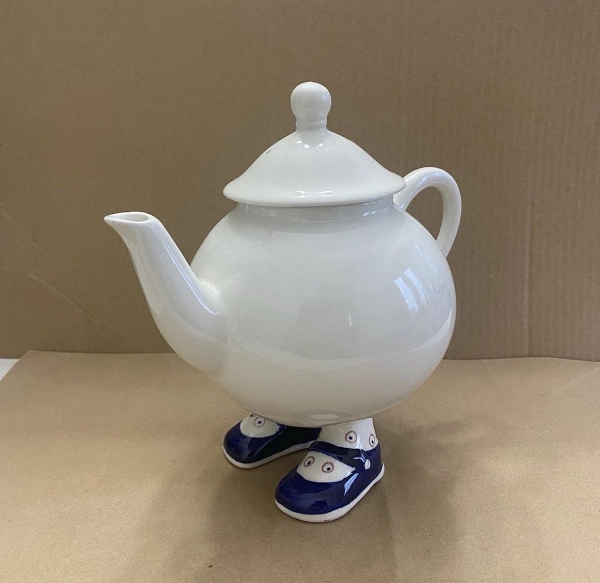 Carltonware, Walking Teapot, Hand Painted, Carlton Ware