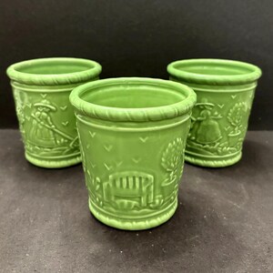 Vintage Sudi McCollum plantenbak vaas groene bloemen Sudi's Garden collectie set van 3 zeldzame 4 inch hoog 3,5 diameter