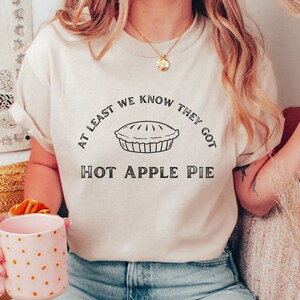 Hot Apple Pie Shirt, The Santa Clause Shirt, Christmas Movie T-shirt, Christmas Shirt for Women, Christmas Shirt Men, Tim Allen Quote Shirt