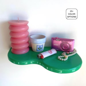 Wavy Shelf | Dopamine Decor | Squiggle shelf | Funky Decor | Book Shelf | Wall Shelf | Display Shelf | Maximalist | Eclectic