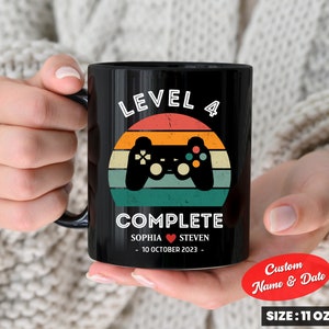 4th Wedding Anniversary Gift for Husband Wife, 4 year Anniversary Gift for Gamer, Gamer Mug,Personalization Level 4 Complete, Retro Game Mug
