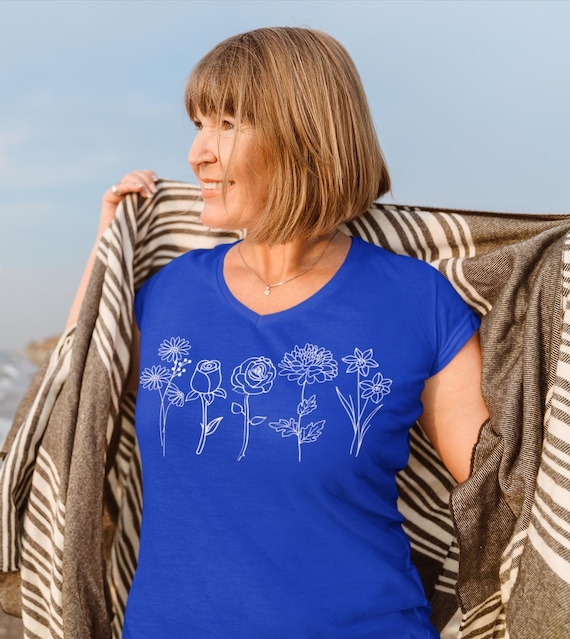 Grandkids shirt, Grandkids birth flowers, Personalized birth flowers, Personalized gift, Short Sleeve V-Neck Tee