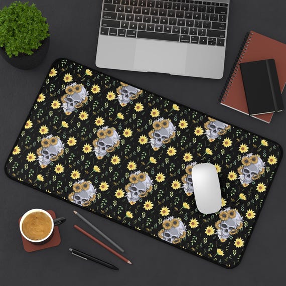 Gothic Floral Skull Desk Mat, Daisy Skull Mouse Pad, Vintage Goth Desk Accessory, Dark Floral Office Decor, Skull and Flower Desk Blotter,