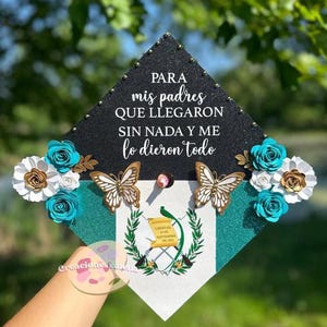 Guatemalan Cap Topper- Graduation Topper, Guatemalan Grad Cap, Graduation Flower Topper, Custom Grad Cap, Grad Decor, Class of 2025