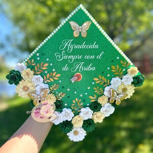 Graduation Cap Topper- Graduation Topper, Glitter Grad Cap, 3D Flowers, Graduation Flower Topper, Custom Grad Cap, Grad Decor, Class of 2025