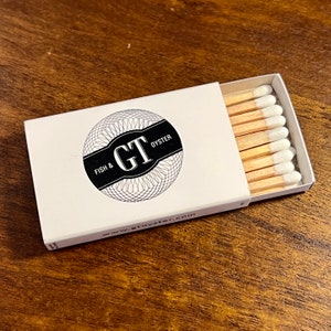Vintage Chicago Matchbox - Vintage Restaurant, Bar Matches - GT Fish & Oyster Seafood Restaurant, River North, Chicago