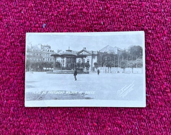 Vintage Postcard (unused) - Place de President Wilson at Brest - Approx. 3.5"x5.5"