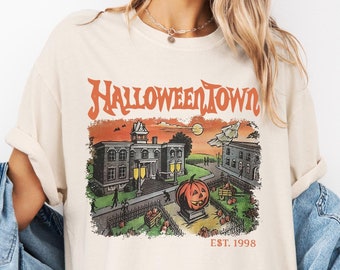 Camiseta retro de la Universidad de Halloweentown: Camiseta de temporada espeluznante